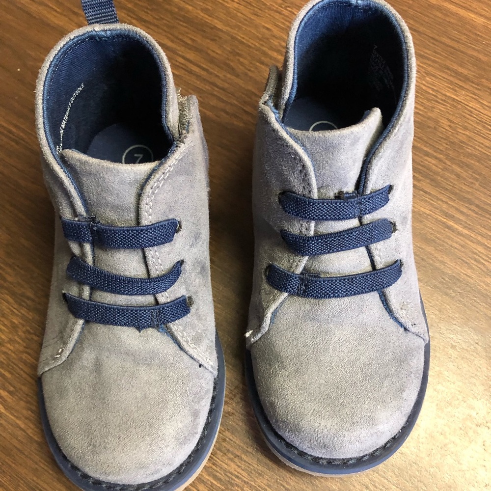 Cat & Jack boots